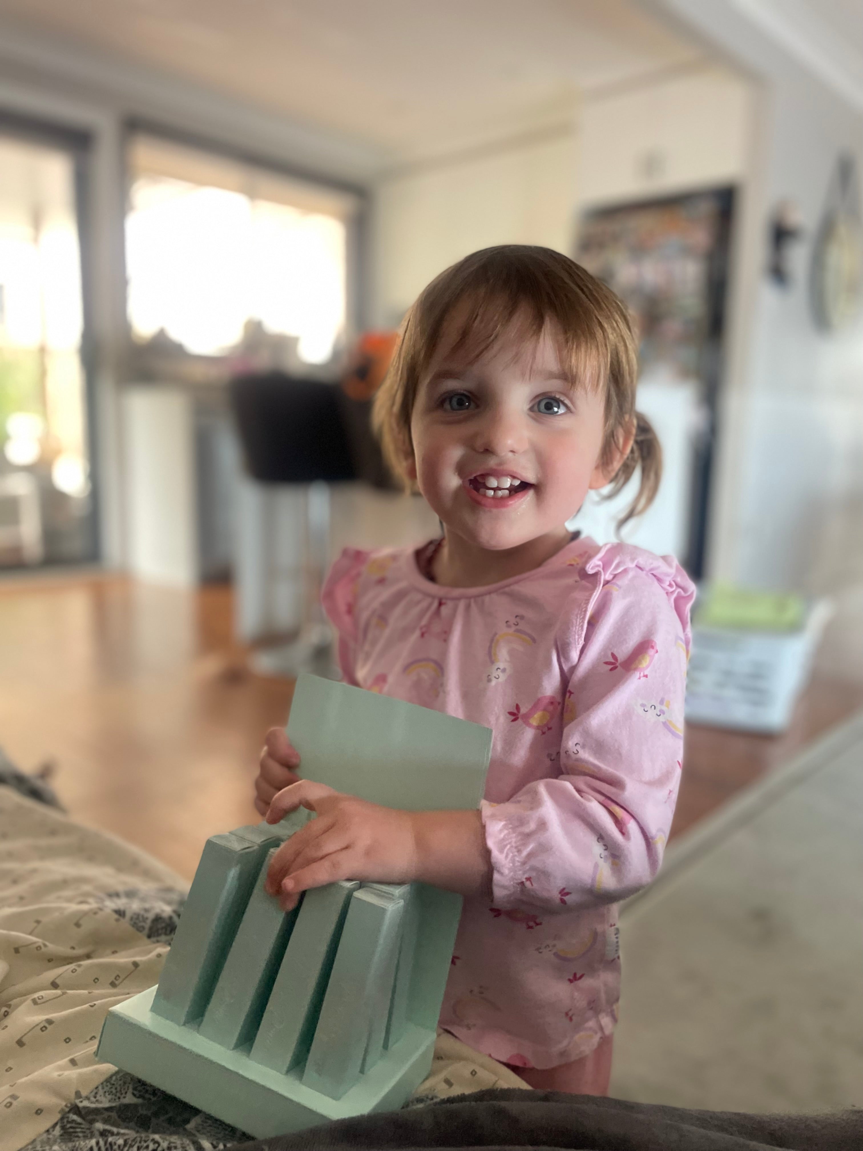 Flyaway Serum - Baby Hair Control & Smooth Hair Solution