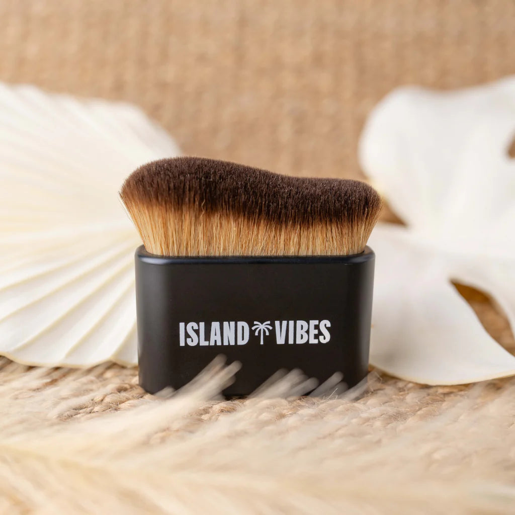 Island Vibes Blue Me Blending Brush