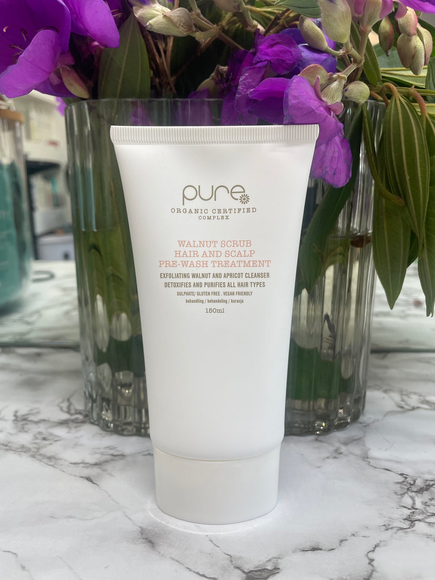 Pure Walnut Scrub Hair & Scalp Pre-wash Treatment